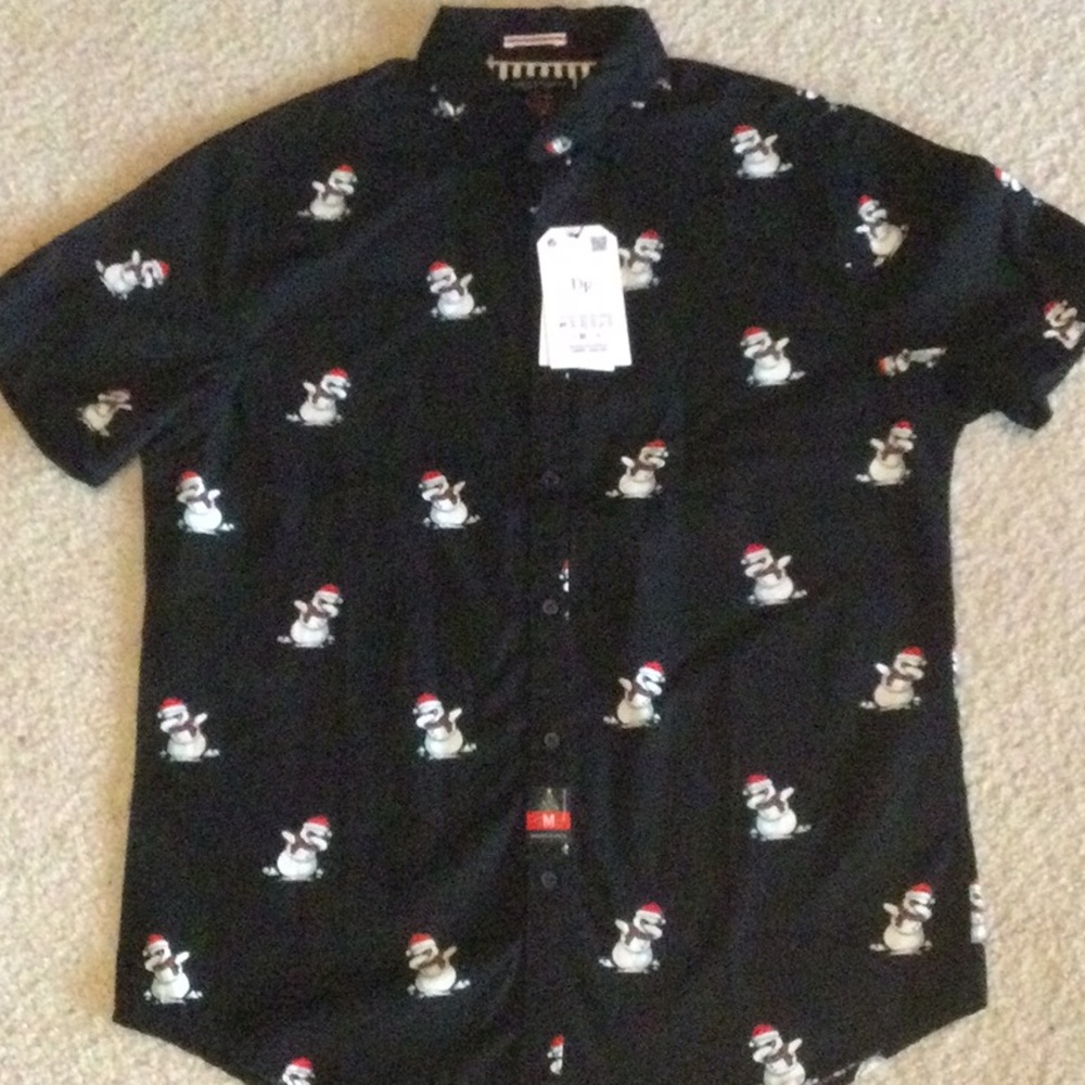 Denim & Flower Ricky Singh Christmas Sonman short sleeve button shirt size M